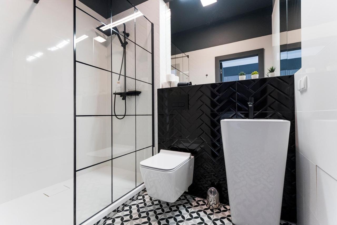 Apartament Centrum Superior Познан Екстериор снимка