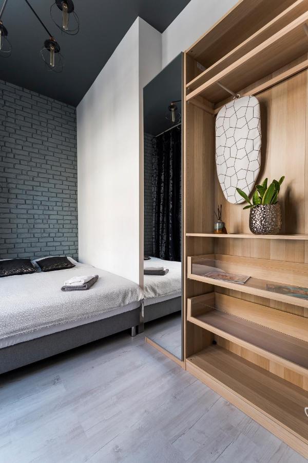 Apartament Centrum Superior Познан Екстериор снимка