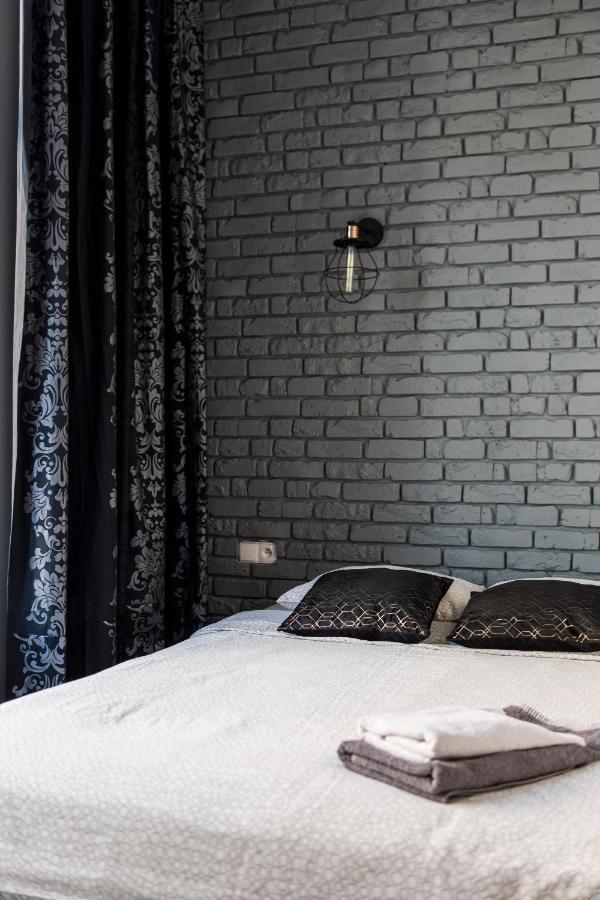 Apartament Centrum Superior Познан Екстериор снимка